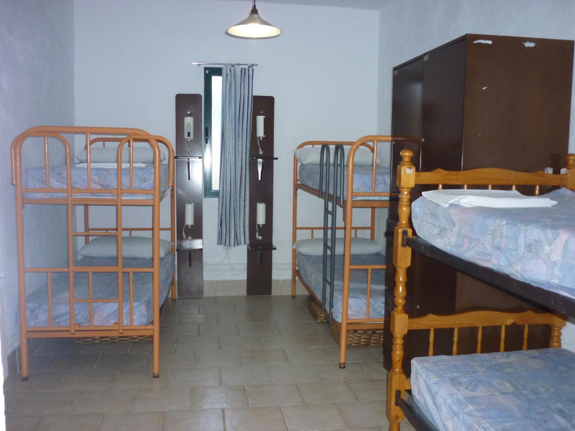 Albergue Turistico Valle Del Ambroz Хервас Номер фото