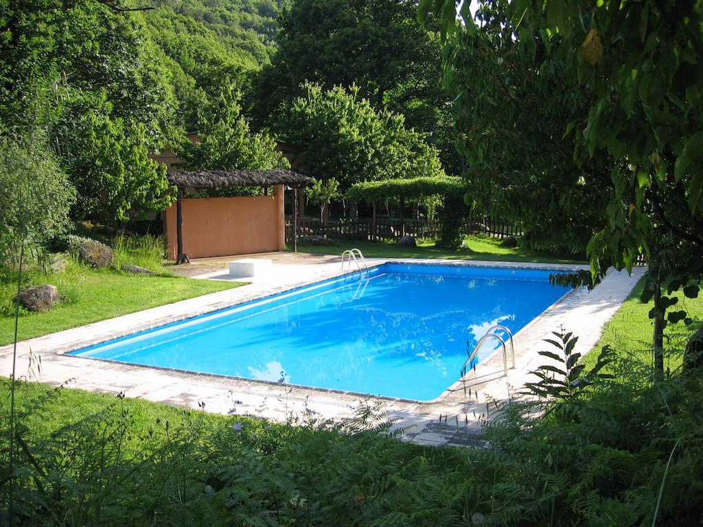 Albergue Turistico Valle Del Ambroz Хервас Экстерьер фото
